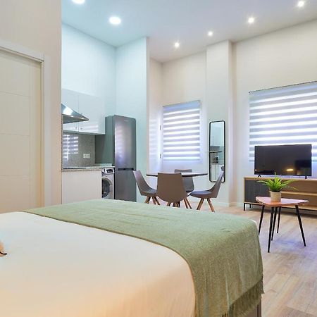 Del Parque Flats Estudio Capuchinos 马拉加 外观 照片