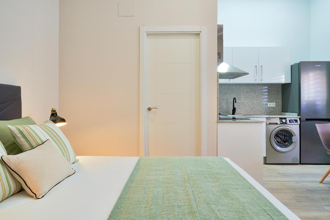 Del Parque Flats Estudio Capuchinos 马拉加 外观 照片