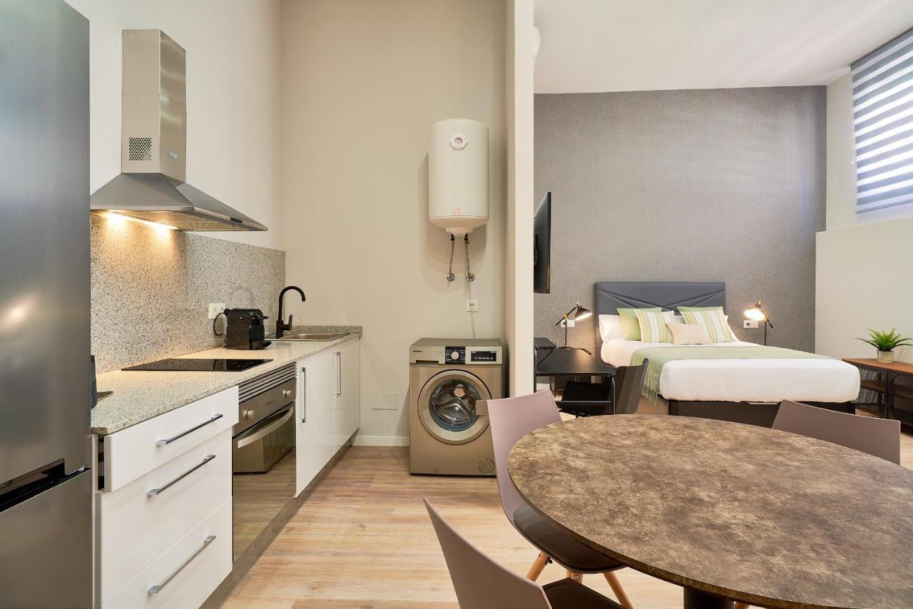 Del Parque Flats Estudio Capuchinos 马拉加 外观 照片
