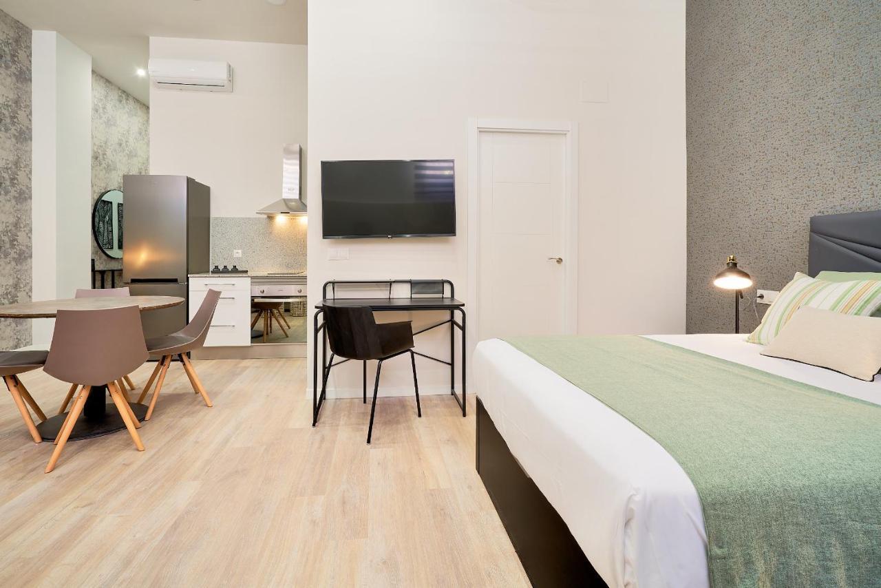 Del Parque Flats Estudio Capuchinos 马拉加 外观 照片